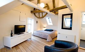 Den Gamle Kobmandsgaard Bed & Breakfast